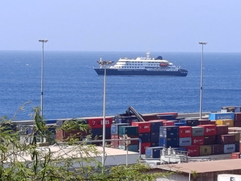 All passengers on hantavirus-hit ship considered high-risk contacts, EU health agency says
