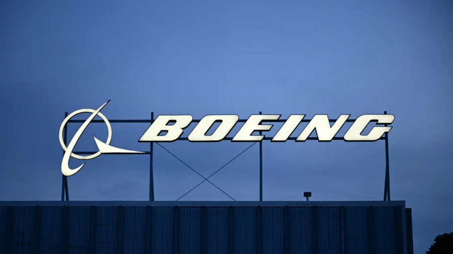 Trump Says Beijing Agreed to Buy Oil, Soybeans, Boeing Jets From US