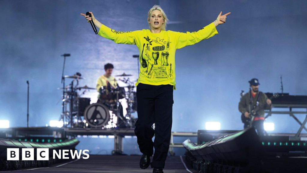 Linkin Park ignore the noise with triumphant set at Download Festival