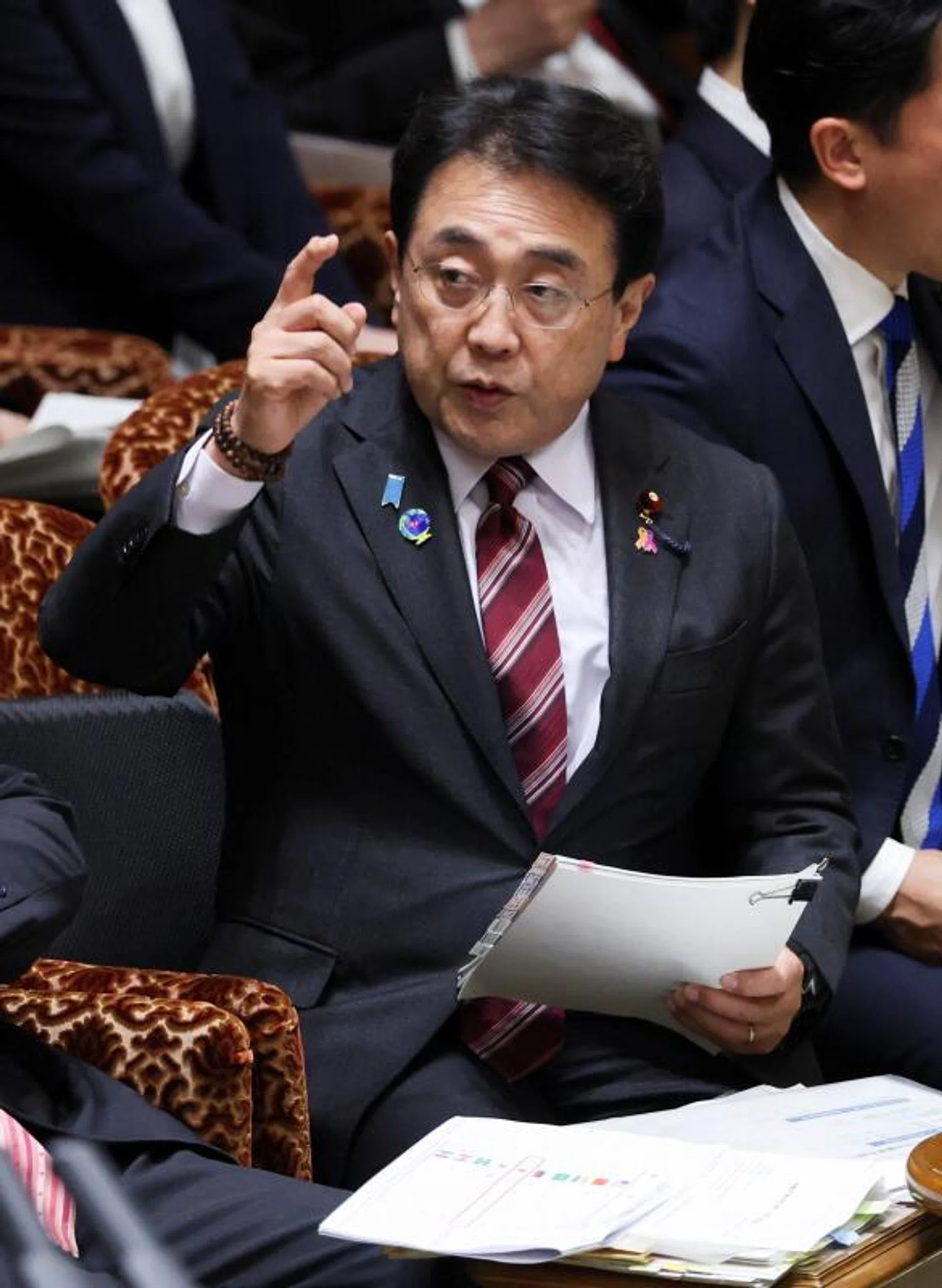 BOJ policy to boost yen could be an option to curb inflation, Japanese minister says