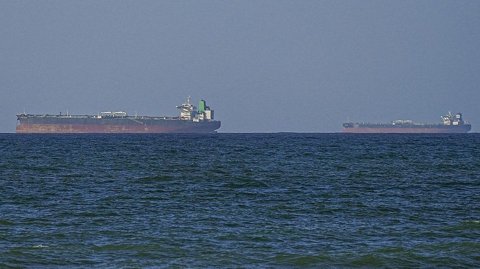Oil jumps after US seizes Iranian ship near Hormuz