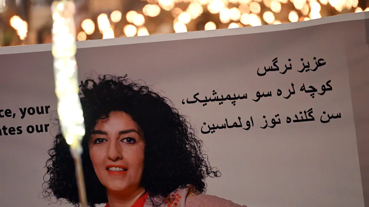 Narges Mohammadi, Nobel de la Paz, sufre un infarto en prisión en Irán y no le dejan recibir tratamiento especializado