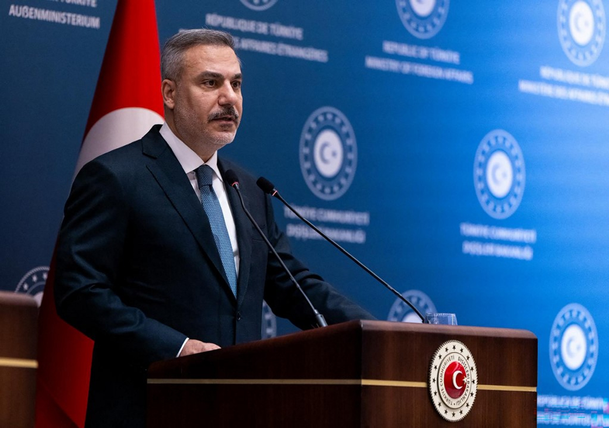 Turkey Says NATO Air Defences Destroy Missile Launched From Iran