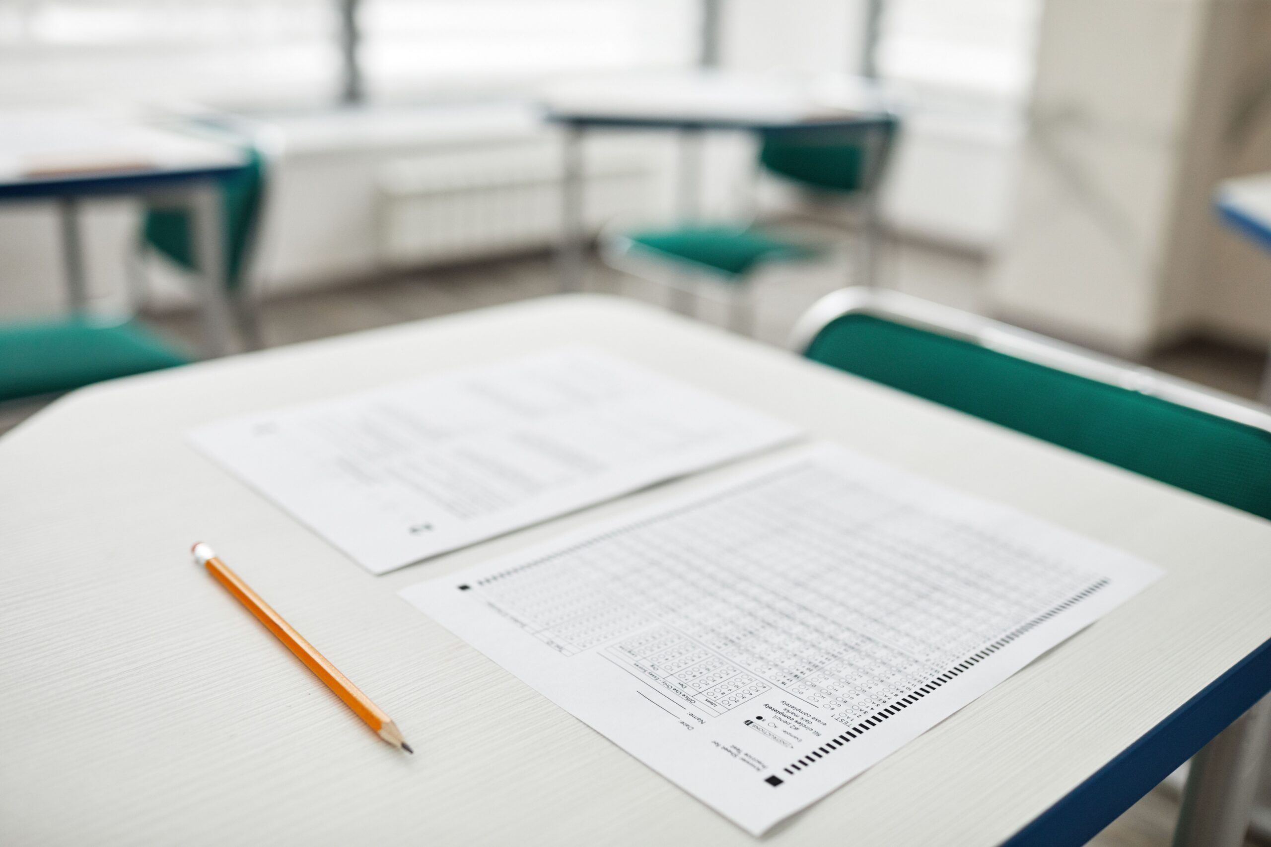 Exams watchdog warns over high-tech cheating