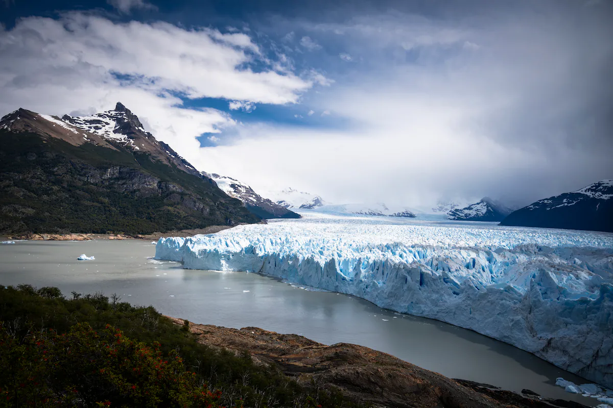 Milei logra que el Congreso reforme la Ley de Glaciares para aumentar la actividad minera en los Andes