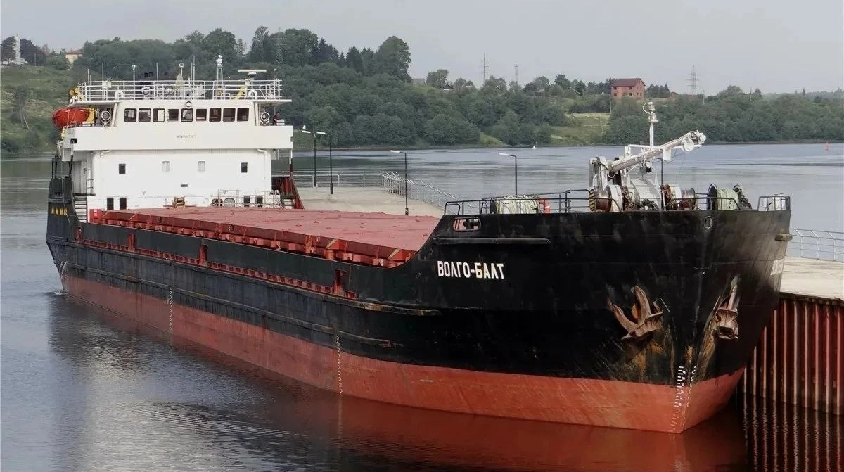 Russian occupying authorities claim Ukrainian drone sank grain vessel in Sea of Azov – photo