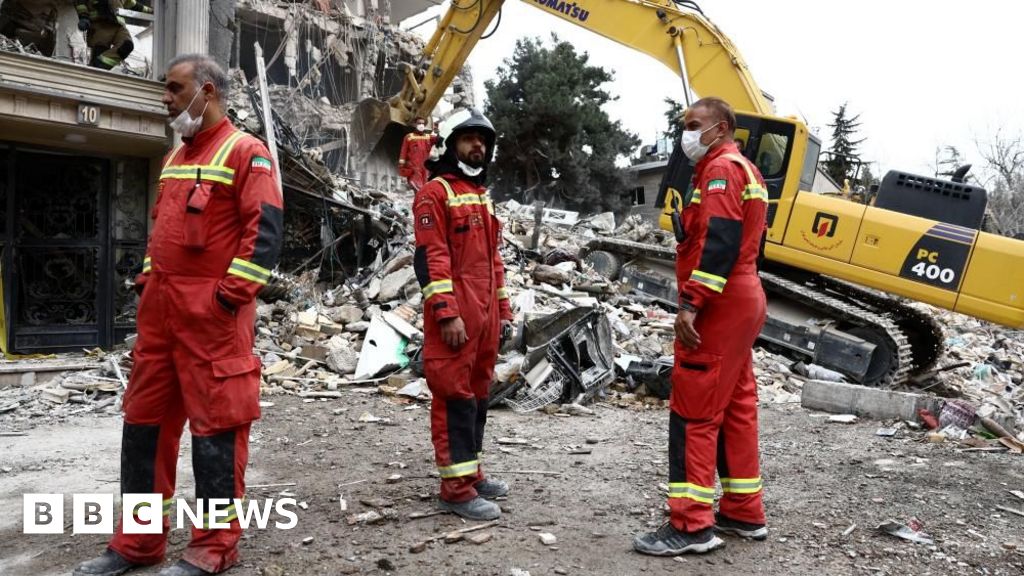 What are the US and Iran's proposals for peace?