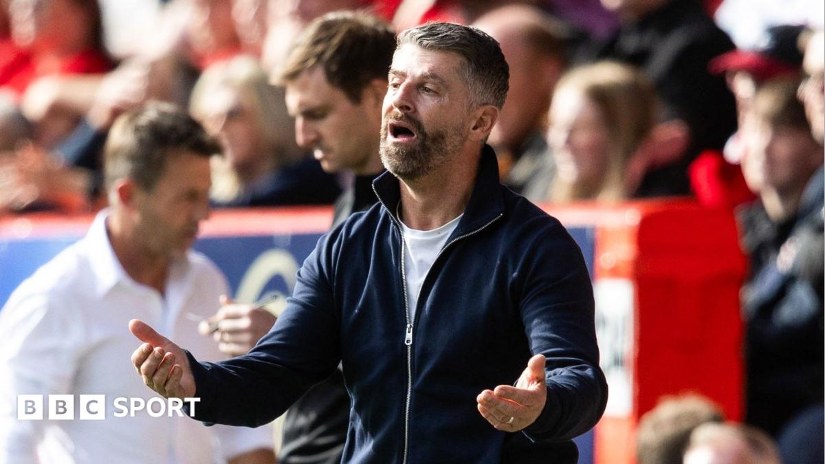 Fans furious with Robinson, but what is going wrong at Aberdeen?