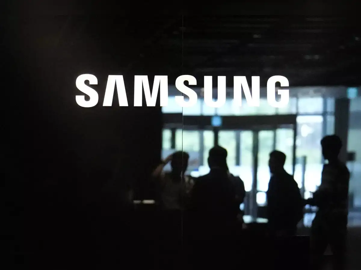 Samsung Electronics appoints new TV chief amid mounting competition