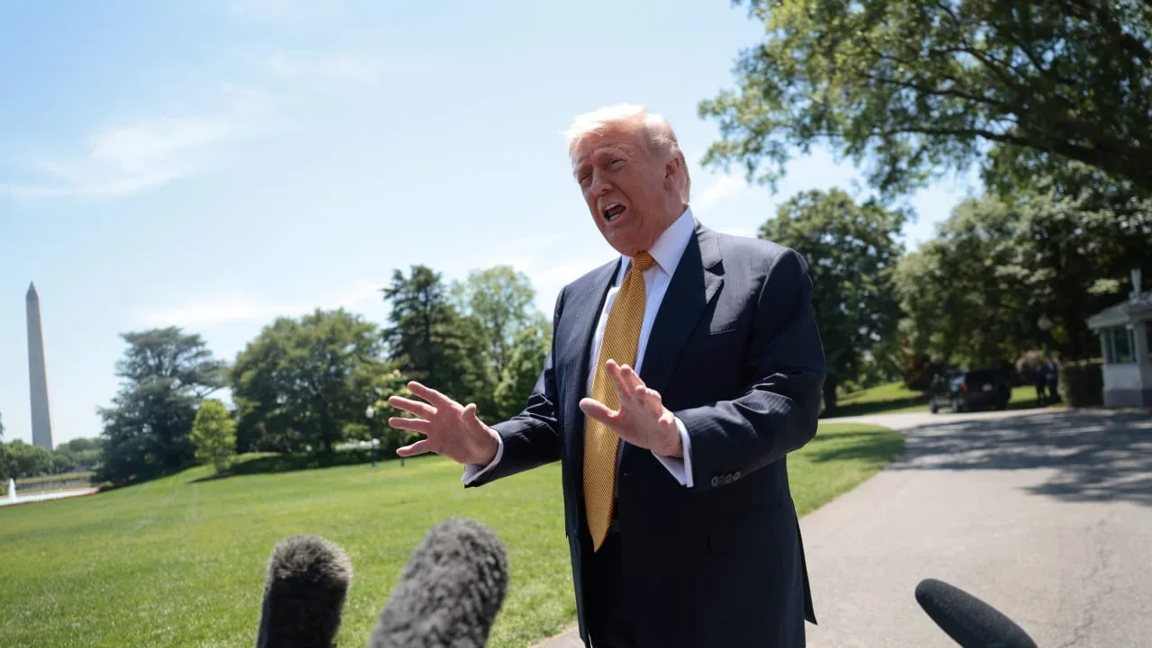 Trump says stopping Iran's nuclear program outweighs Americans' economic pain