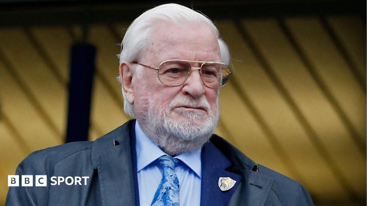 Former Chelsea and Leeds owner Bates dies aged 94