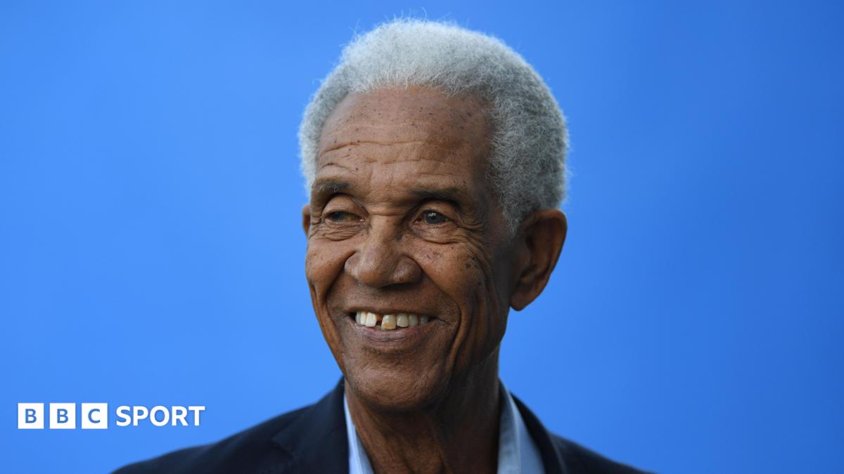 West Indies legend Sobers dies aged 89
