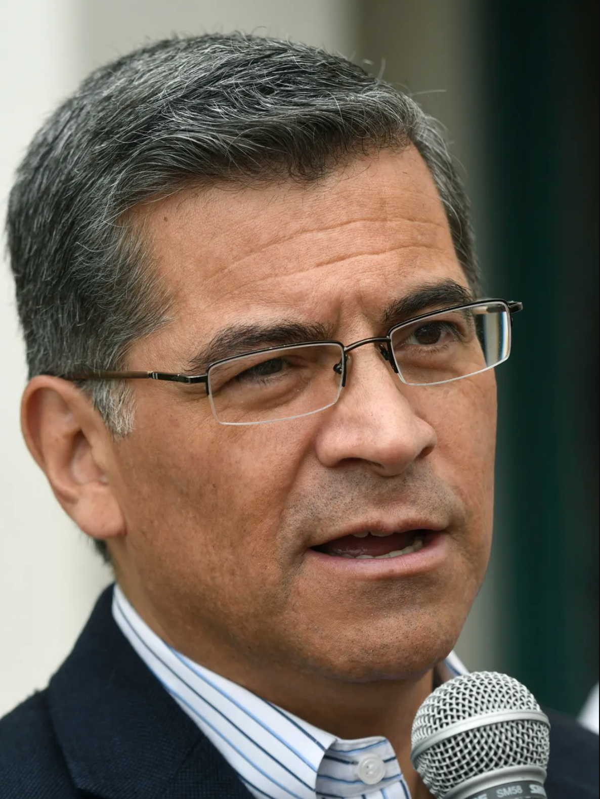 Democrat Xavier Becerra Advances to November Race for California Governor