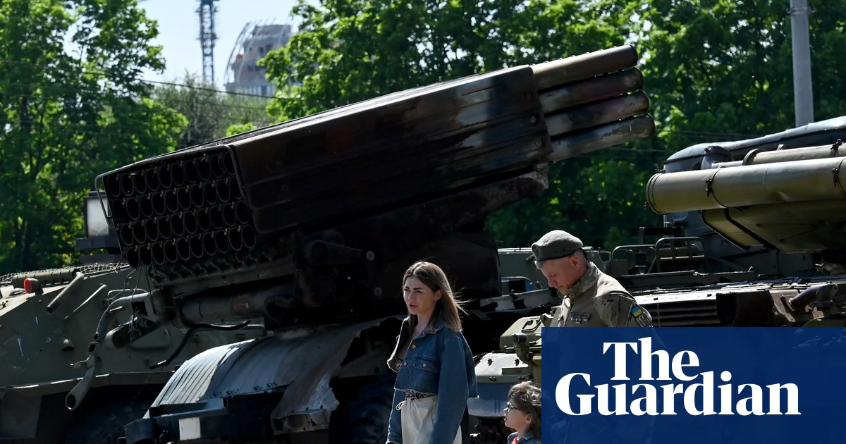 Ukraine war briefing: Moscow and Kyiv trade accusations of violating ceasefire