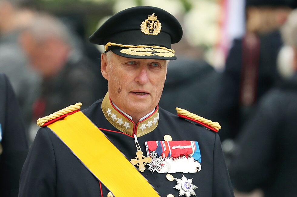 Norway's King Harald admitted to a hospital on the Spanish island of Tenerife