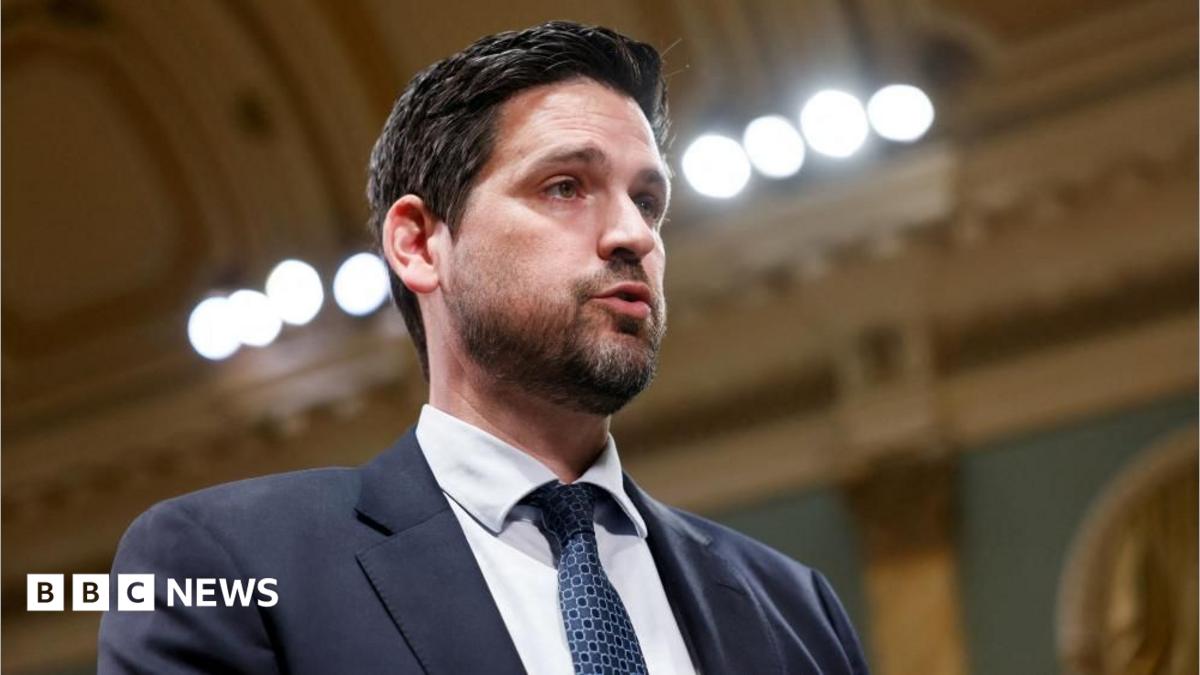 Canada suspends plans to expand assisted dying to people with mental illness
