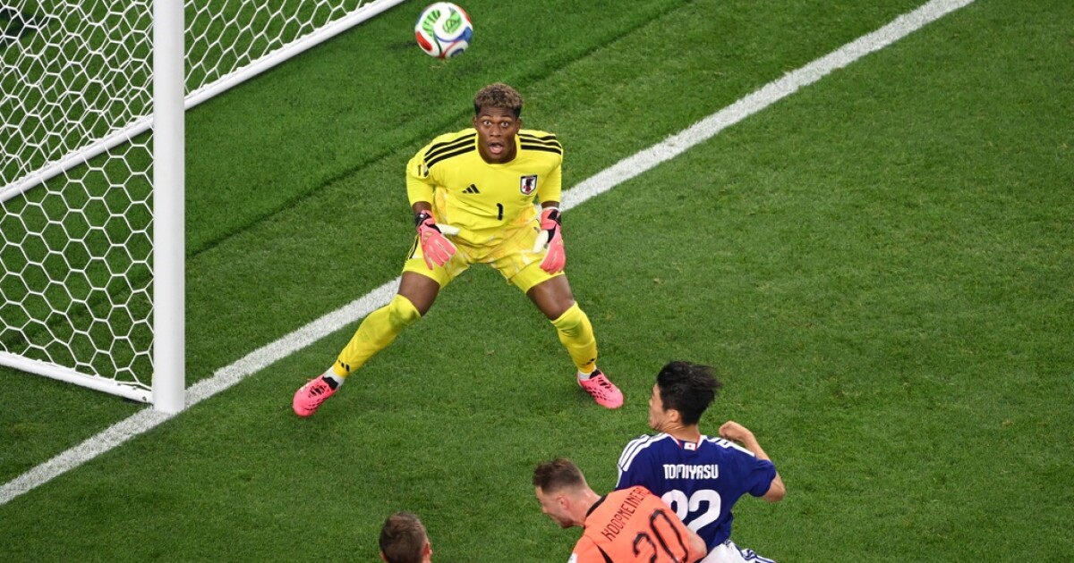 2-2 draw for Japan and the Netherlands in World Cup opener for both