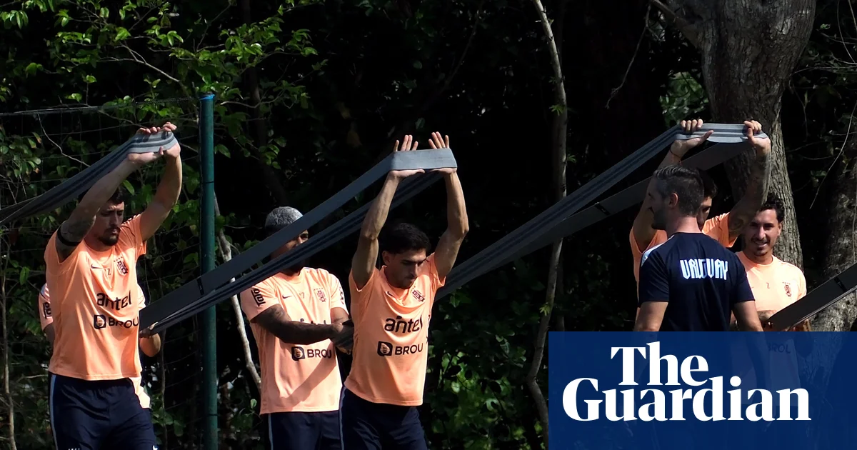 Uruguay delayed by plane paperwork as World Cup travel challenges continue
