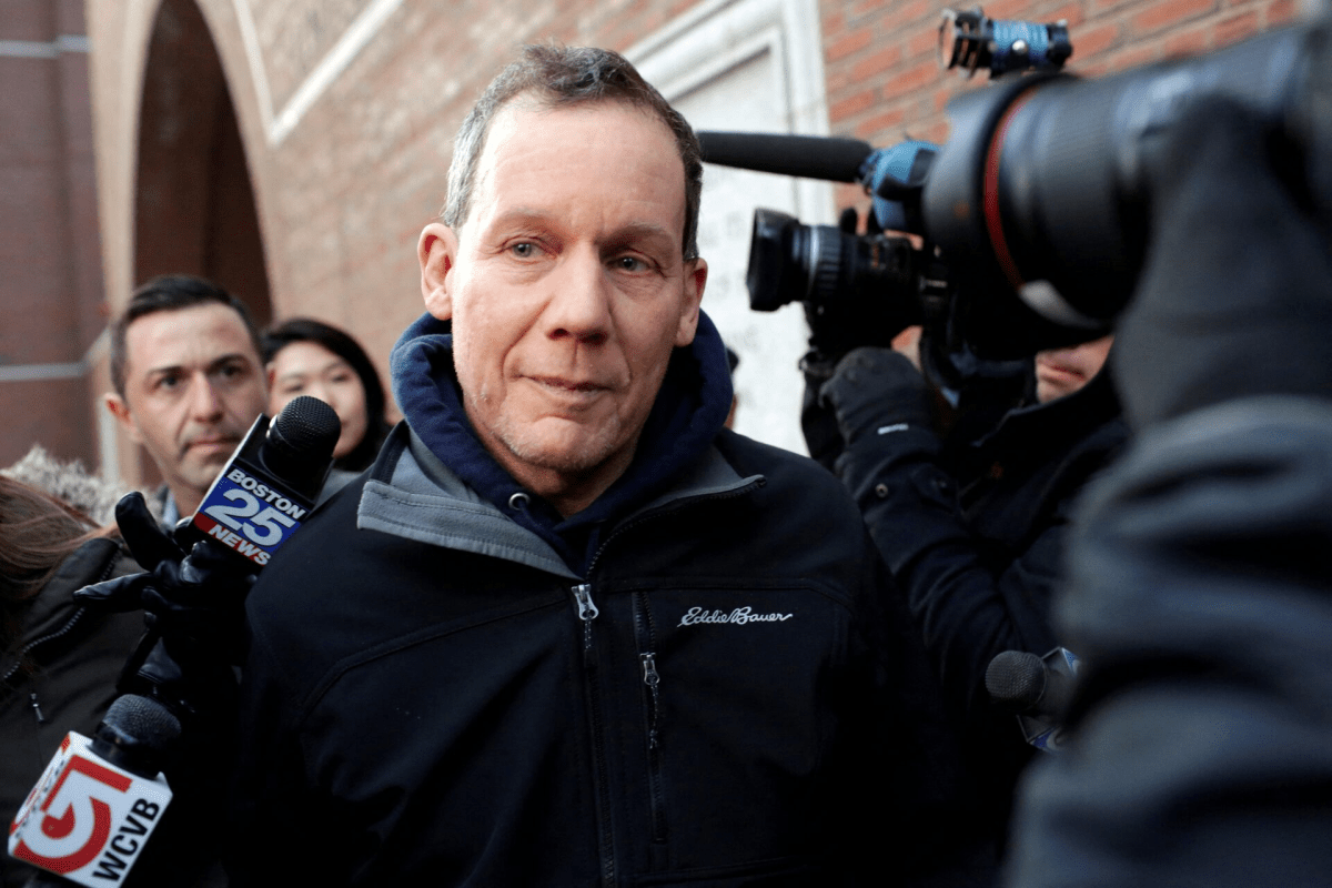 Convicted former Harvard scientist rebuilds brain computer lab in China