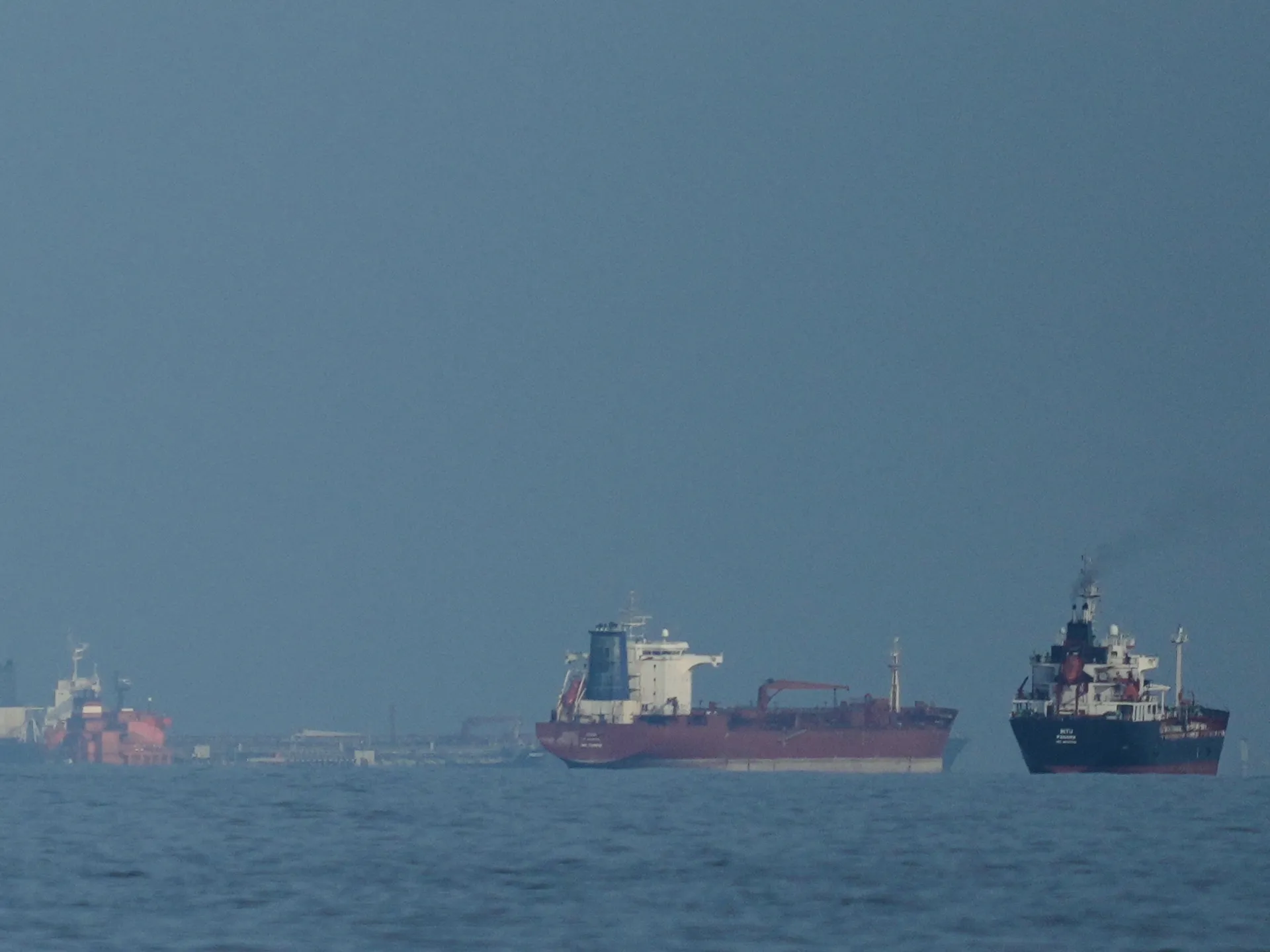 Oil rises above $106 per barrel as US, Iran deadlocked in Strait of Hormuz