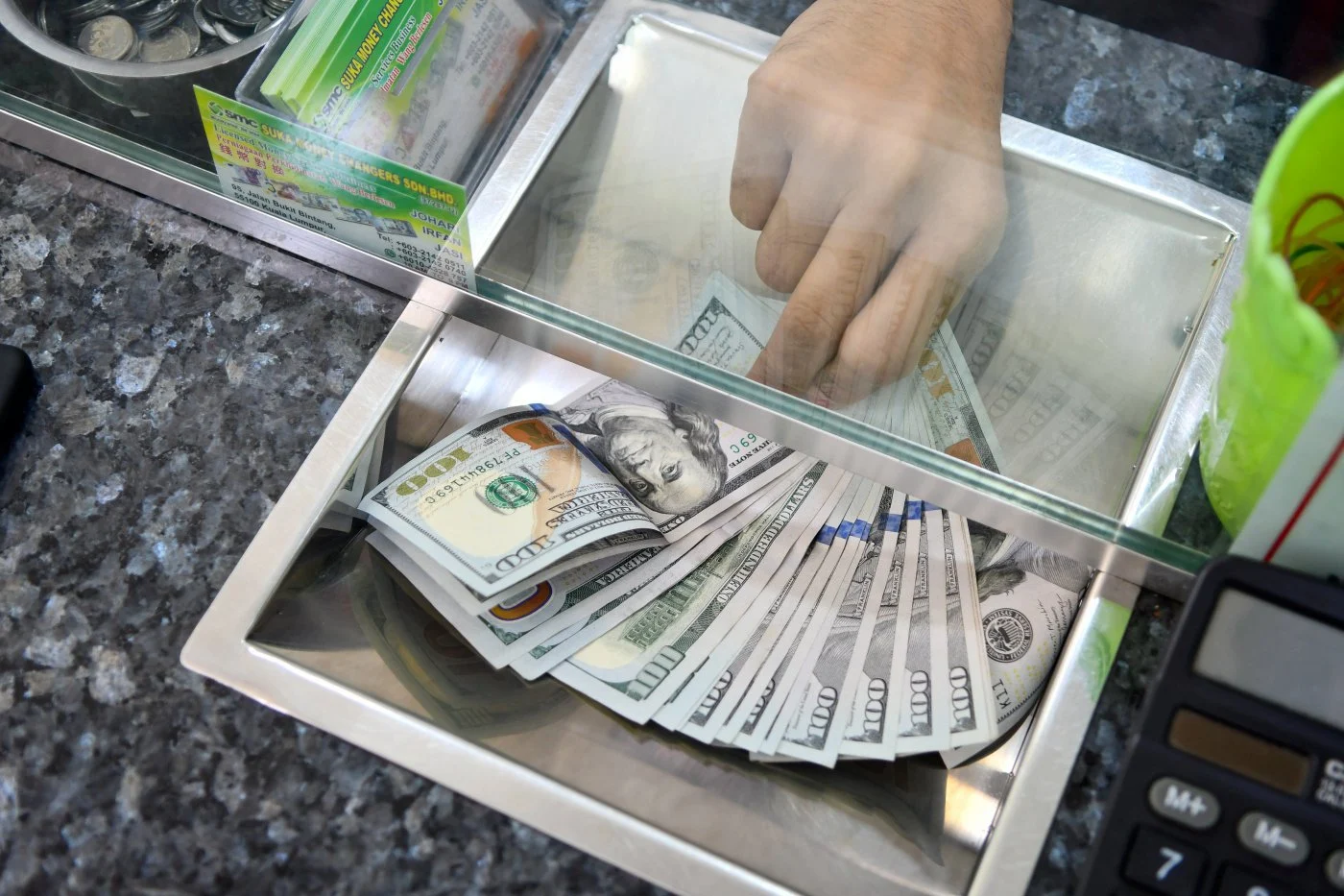 Dollar steady as traders fret about escalating Iran war