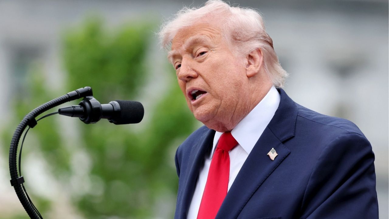 FAA Contractor Charged With Making Threat Against Trump