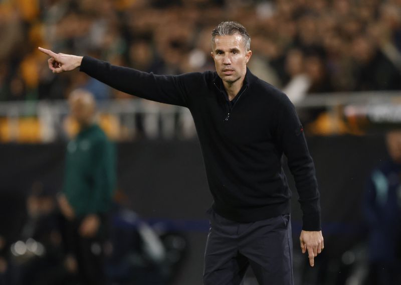 Soccer-Van Persie fired by Feyenoord, Dutch media report