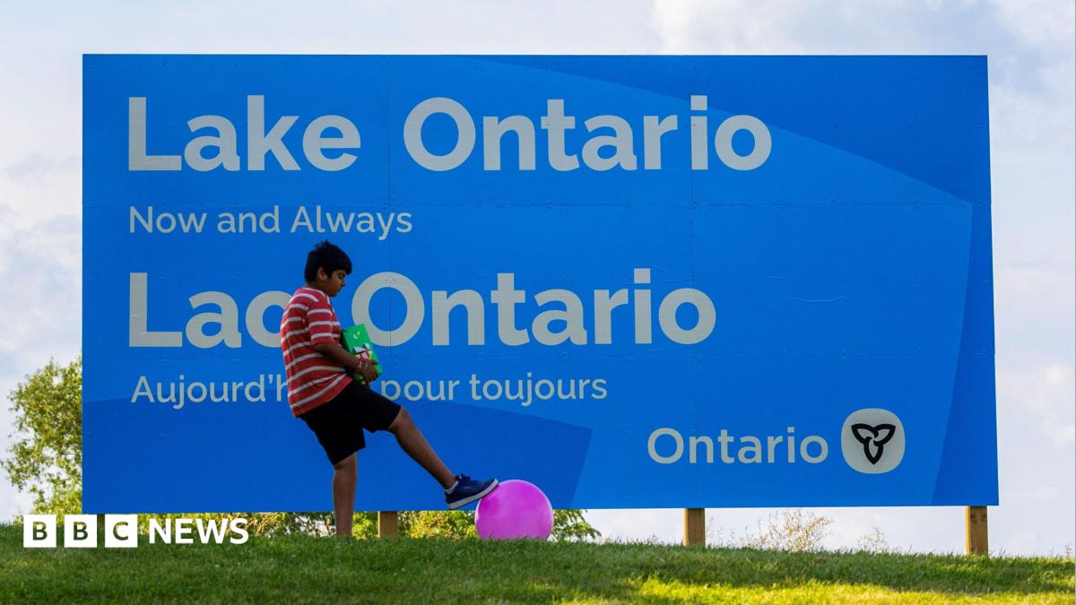 Apple Maps changes Lake Ontario to Lake America after Trump order
