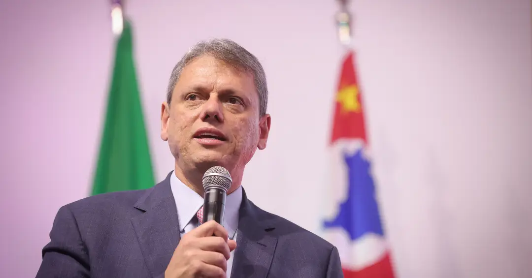 A reação de Tarcísio à explosão provocada por gás em São Paulo