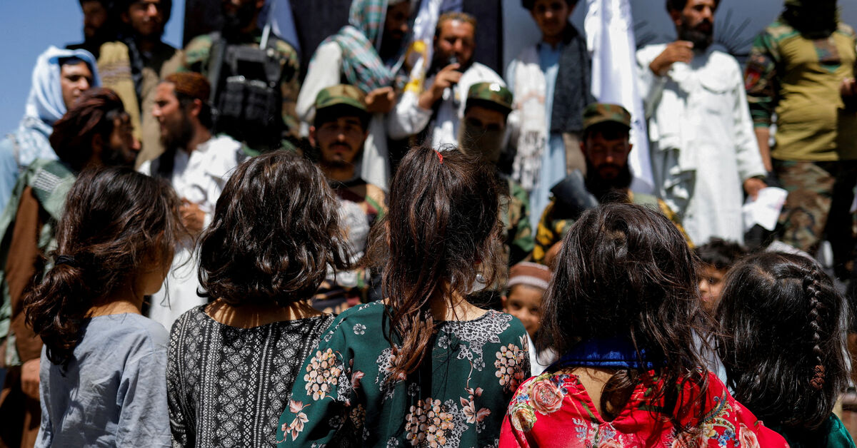 UNICEF warns Afghanistan could lose up to 25,000 female health workers, teachers