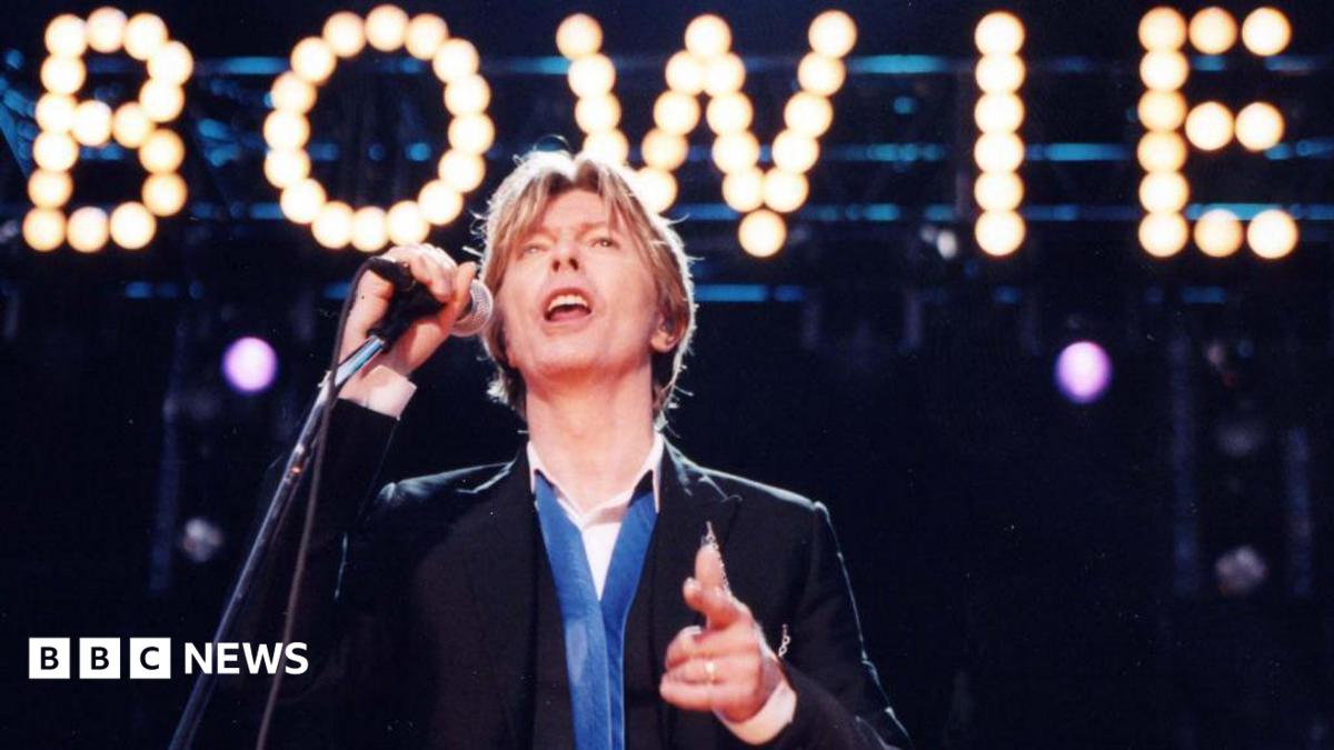 Rare David Bowie items to begin V&A exhibition tour in Dundee