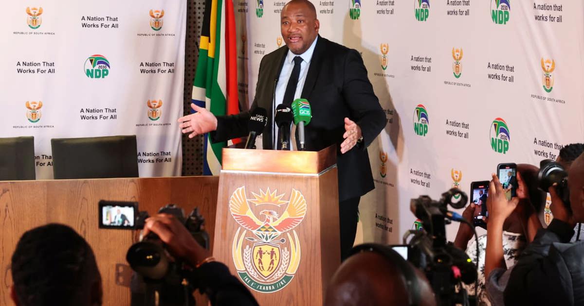 Bafana departure for World Cup delayed: Mckenzie slams SAFA over 'visa debacle'