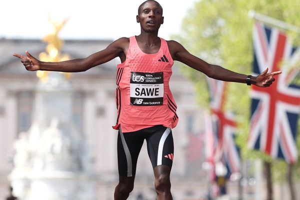 Sawe breaks two-hour barrier with 1:59:30 world record at London Marathon