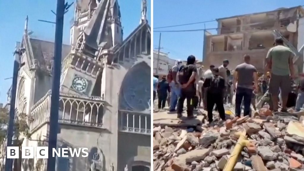 Watch: Moment powerful earthquake shakes Colombia and crumbles buildings