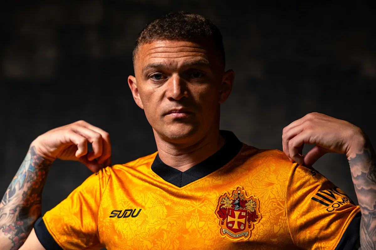 Wolves sign Kieran Trippier on free transfer