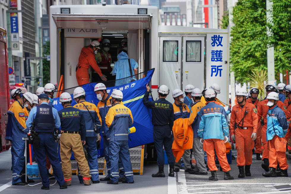 Over 20 taken to hospital after unknown substance allegedly sprayed in Tokyo shopping area
