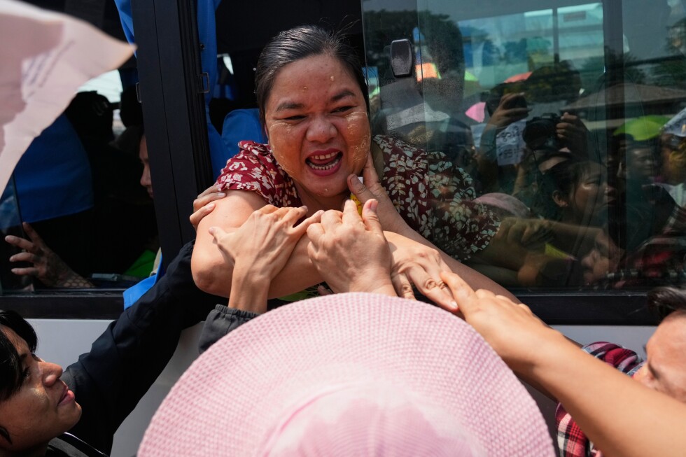 Former President Win Myint freed in broad Myanmar prisoner amnesty