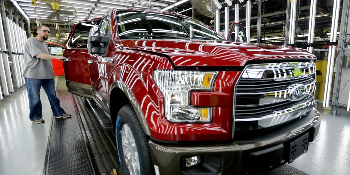 Ford recalls 1.4 ... 