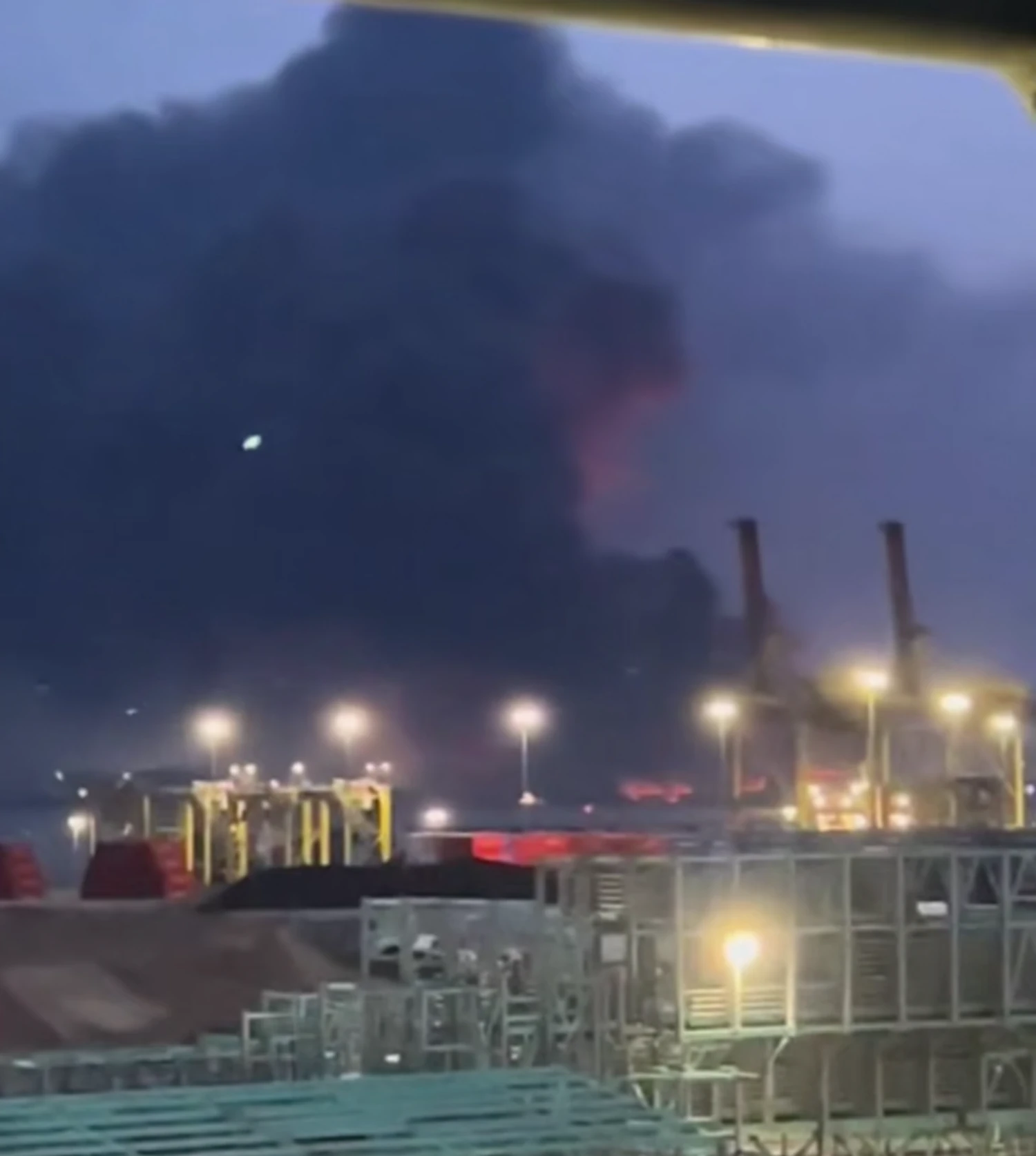 Drones once again attacked the Leningrad region and the port of Ust-Luga