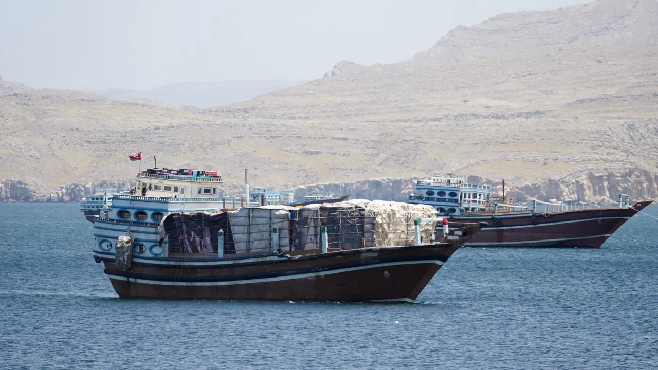 Russian superyacht crosses Strait of Hormuz as shipping traffic remains muted