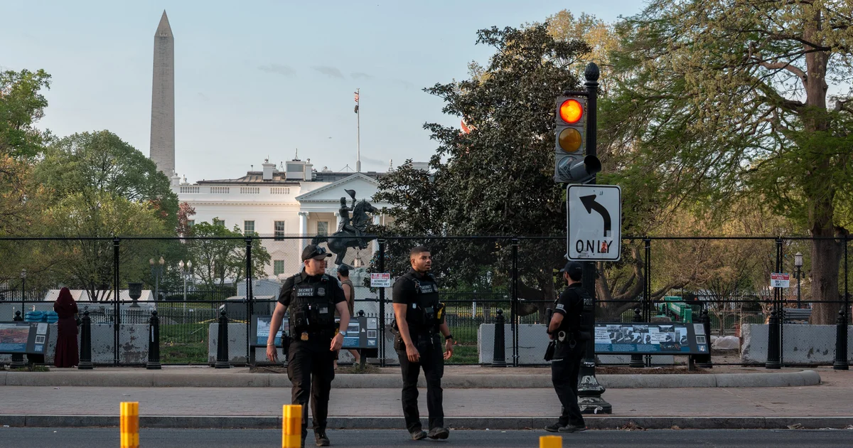 Secret Service investigating overnight gunfire near White House