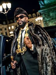 RDC : Fally Ipupa, Chevalier de l’Ordre national du Léopard – une douce mélodie qui fait vibrer la fierté nationale