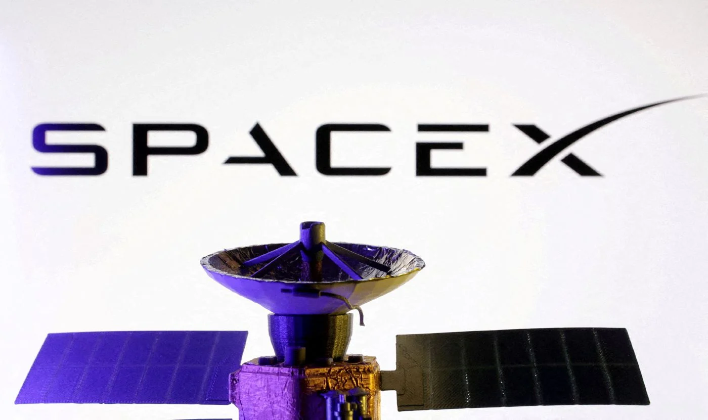 SpaceX lines up 21 banks for mega IPO, code-named project Apex