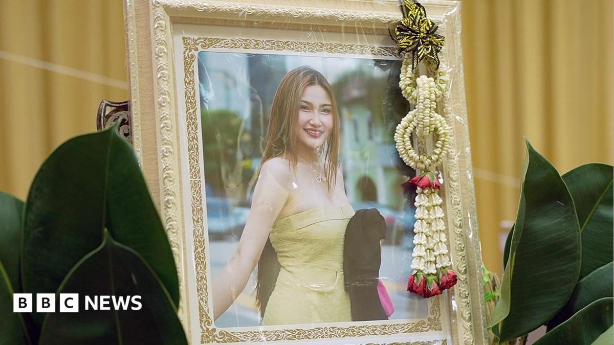 I thought we'd grow old together, says band leader whose girlfriend died in Thai bar inferno