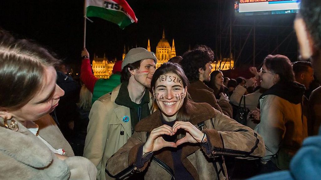 Hungarian voters celebrate 'much-needed' change