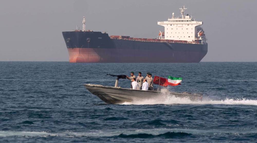IRGC Navy warns any vessel approaching Strait of Hormuz will face 'decisive action'