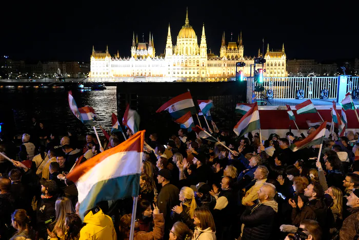 Hungarian Prime Minister Orbán is ejected after 16 years in a European electoral earthquake