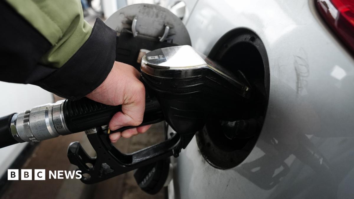UK diesel price hits £2 a litre as US calls for Europe to release more stocks