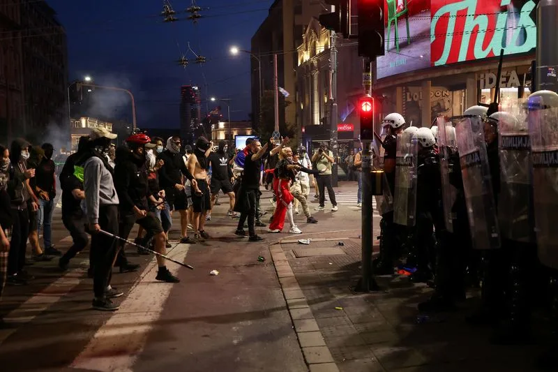 Police and protesters clash in Serbia as crowds demand president's exit