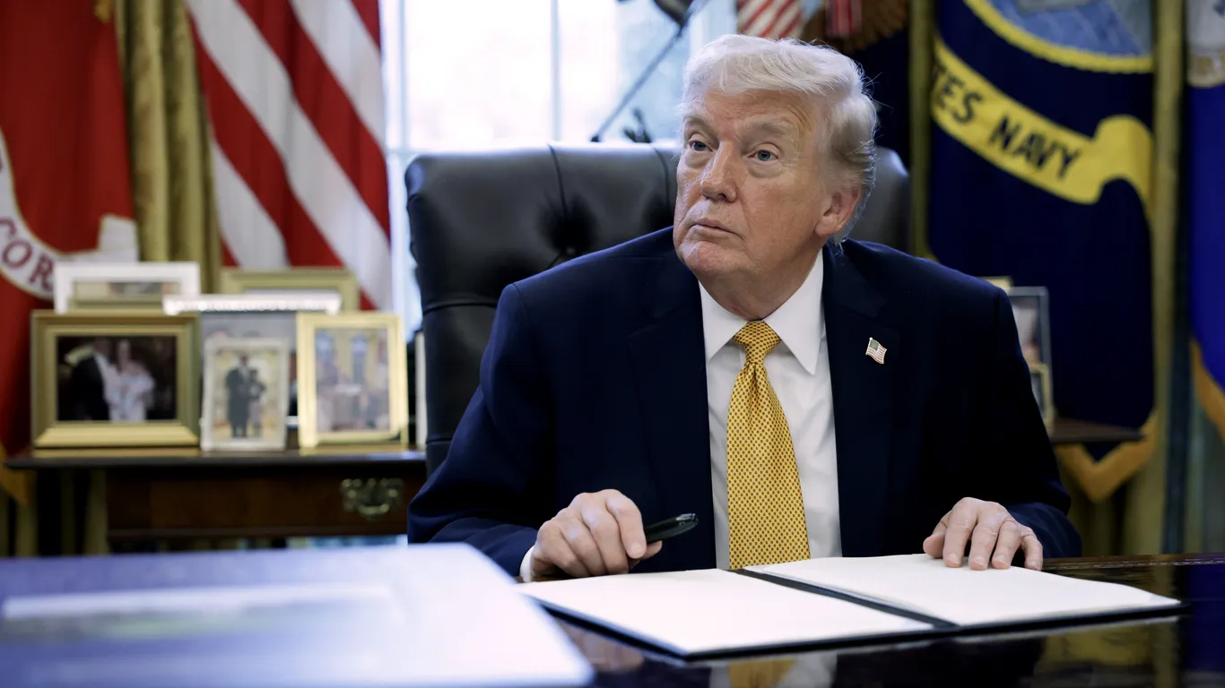 Raskin says he has 'damning' memo on Trump classified docs case